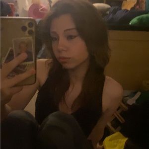 Meet your Posher, Lydia